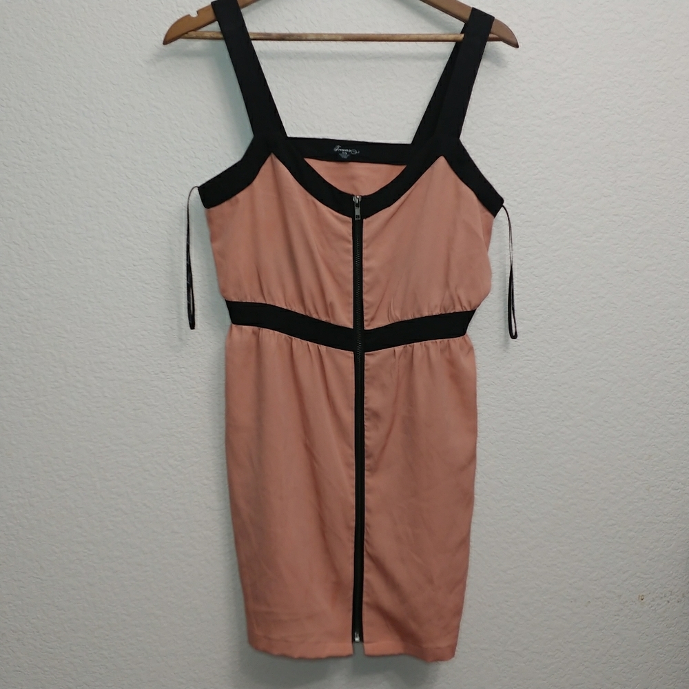 Forever 21 zipper dress